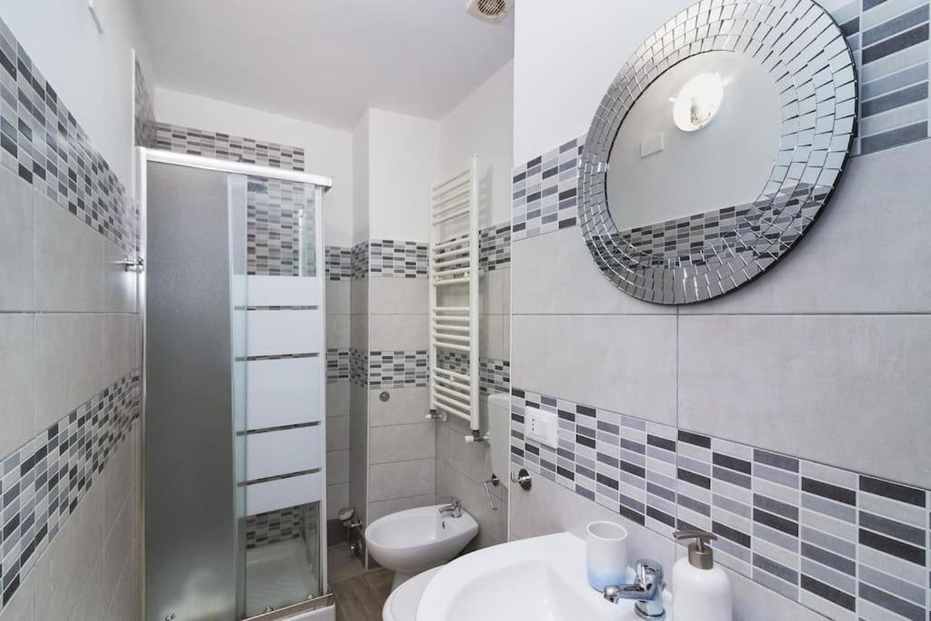 La Piccola By Happyhostorino Apartment ภายนอก รูปภาพ