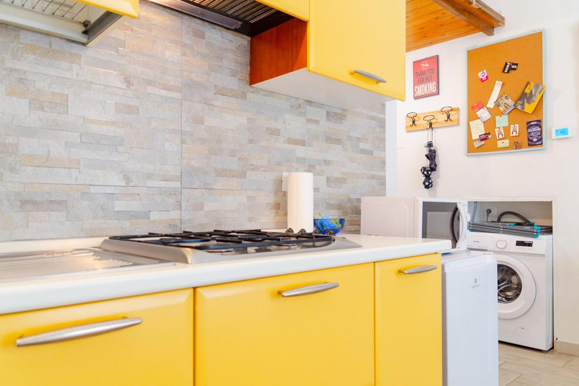 La Piccola By Happyhostorino Apartment ภายนอก รูปภาพ